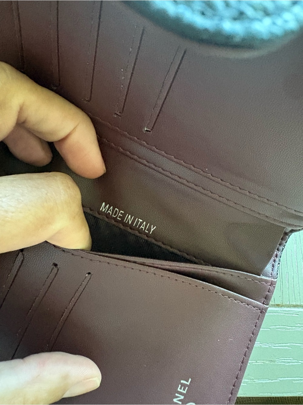 FASHION Black Caviar with Silver Hardware Wallet - Picture 10 of 15